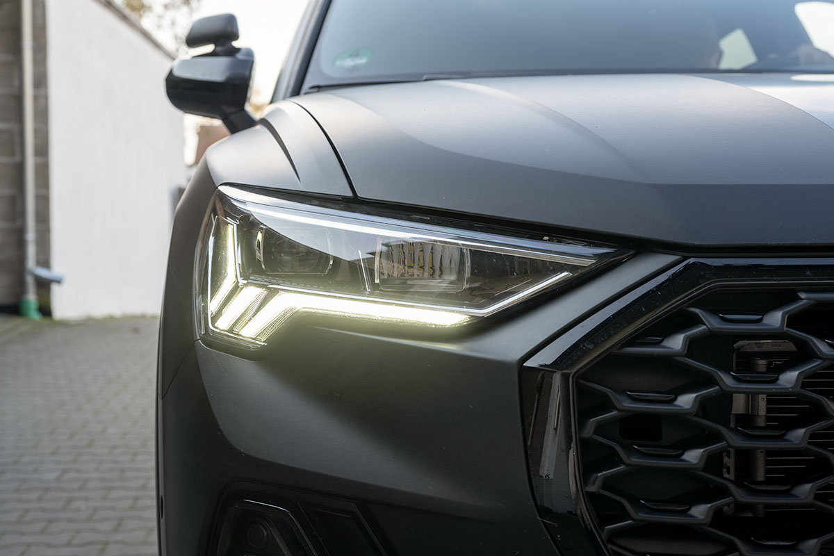audi-q3-2024-frontlicht-100 Audi Q3 Sportsback