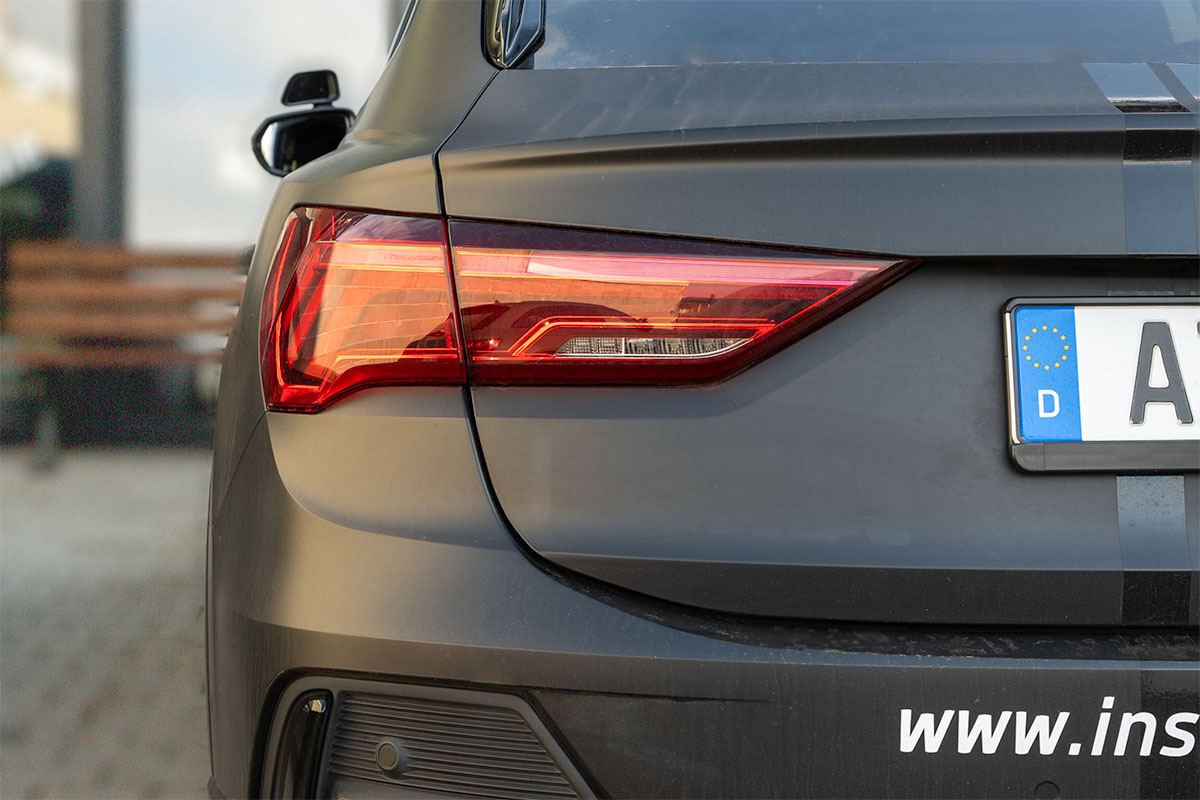 audi-q3-2024-ruecklicht-100 Audi Q3 Sportsback